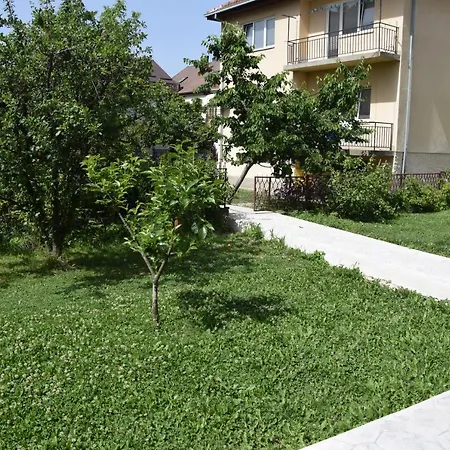 Apartment Limpe *